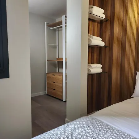 Credencial Bulevar Apartment Sarria